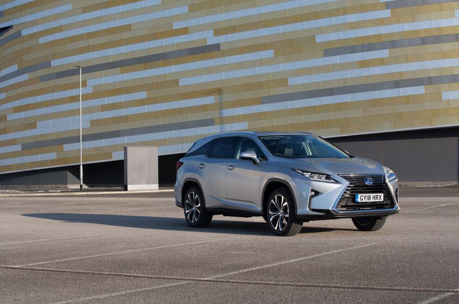  Lexus RX450hL 2018 года  (UK) (фото 34 из 38)